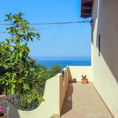 Holiday home Amazing In Loc,ta Marina Di Guttu With Wifi